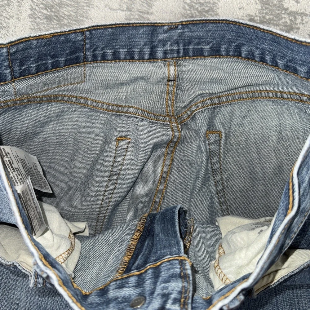 Levi's 559‎ Mens Jeans Size 32 X 30 Blue Denim Cotton 5-Pockets Straight Leg